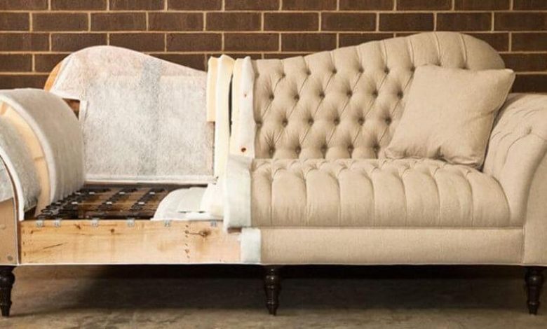What are the core tips to keep in mind when choosing upholstery fabric
